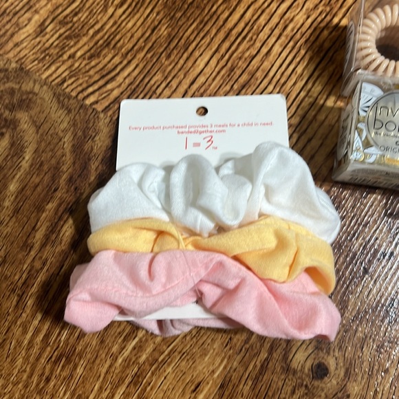 Hair Bundle(New) - Picture 3 of 8